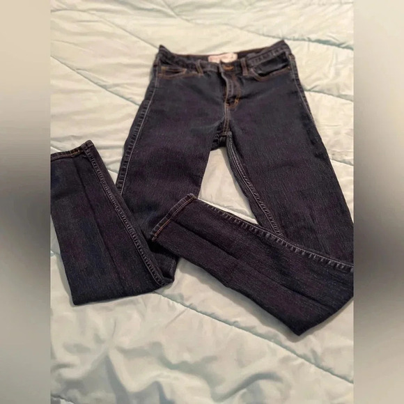 Abercrombie & Fitch women’s super skinny jeans size 2 - Picture 1 of 2